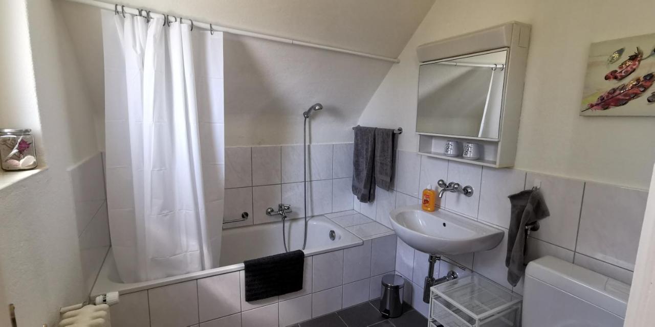 ציריך Helvetia 2 Zimmer Apartment Mit Parkplatz מראה חיצוני תמונה