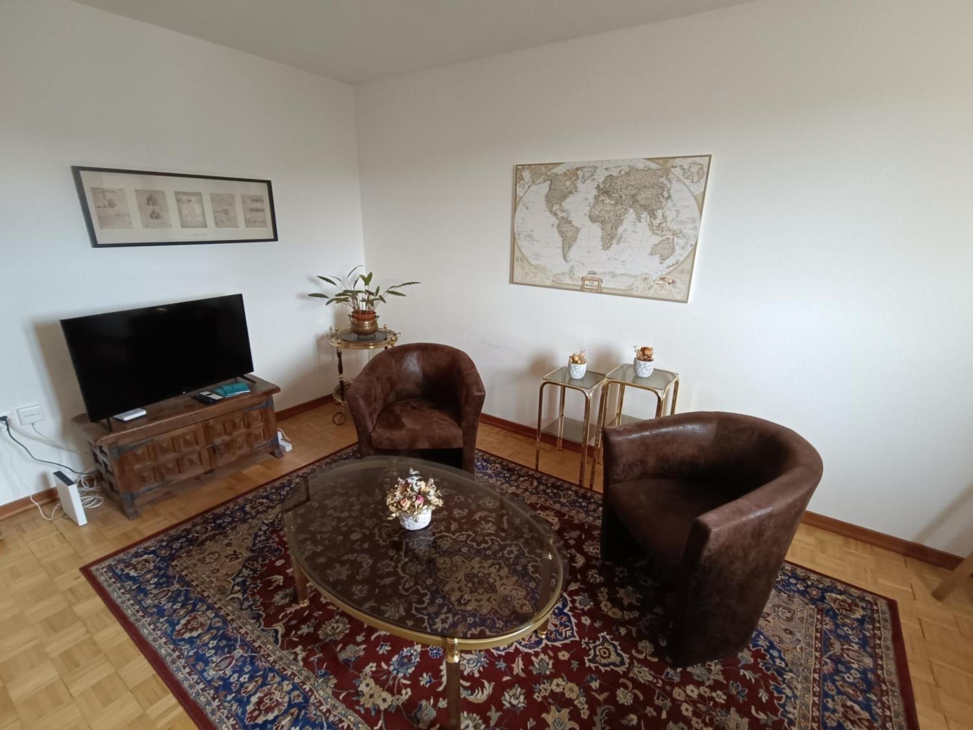 ציריך Helvetia 2 Zimmer Apartment Mit Parkplatz מראה חיצוני תמונה